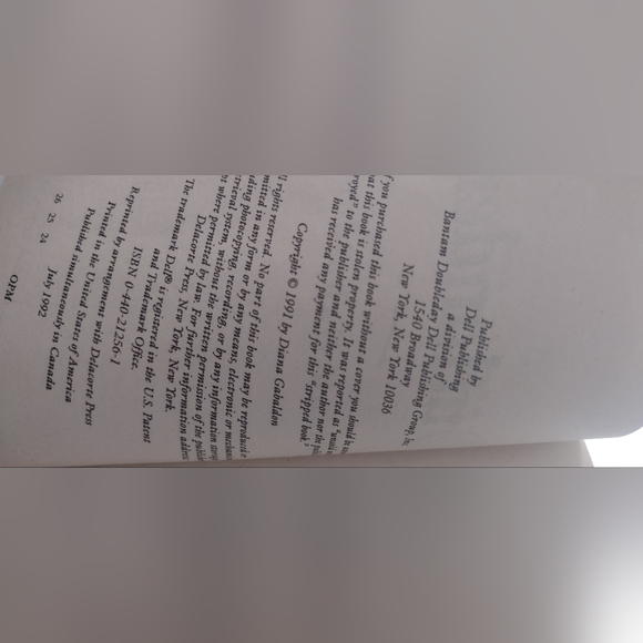 Diana Gabaldon 5 Book Set Snow Ashes/Voyager/DragonFly/Outlander/Drum Retail $81 - Picture 8 of 9